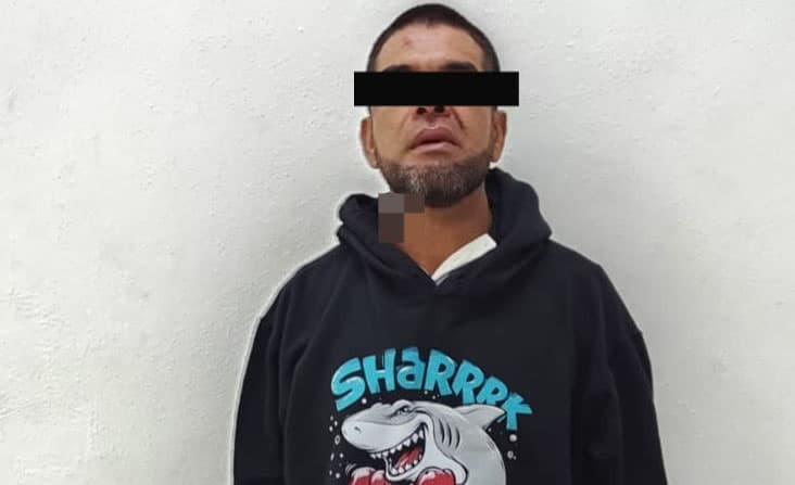 Hombre golpeó a su esposa en la Rodolfo Landeros; su hija lo denunció y terminó detenido - imagen de origen